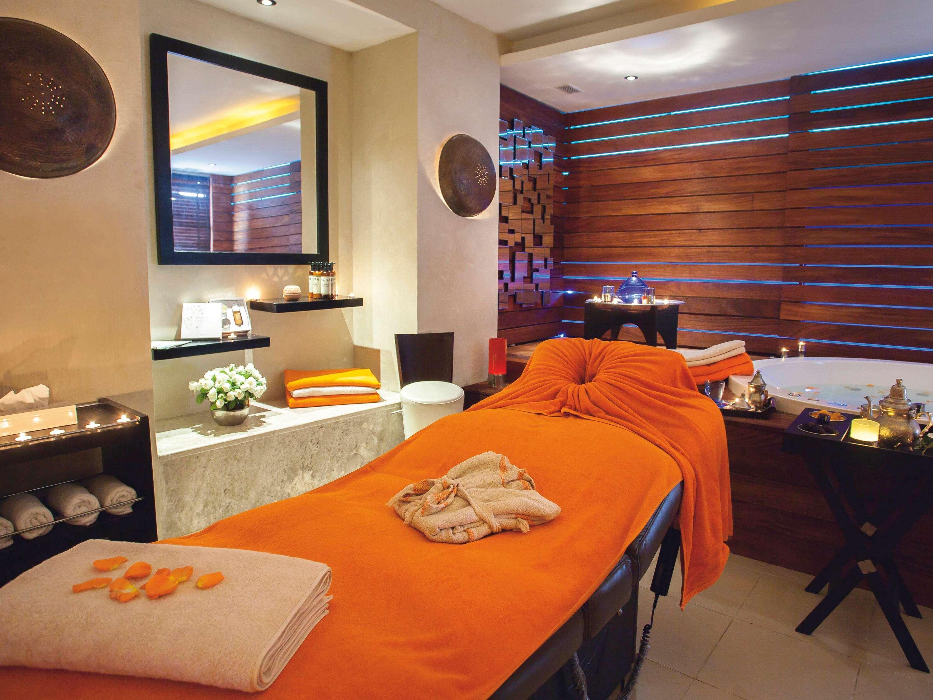 Moevenpick Hotel Gammarth Tunis Ла-Марса Экстерьер фото