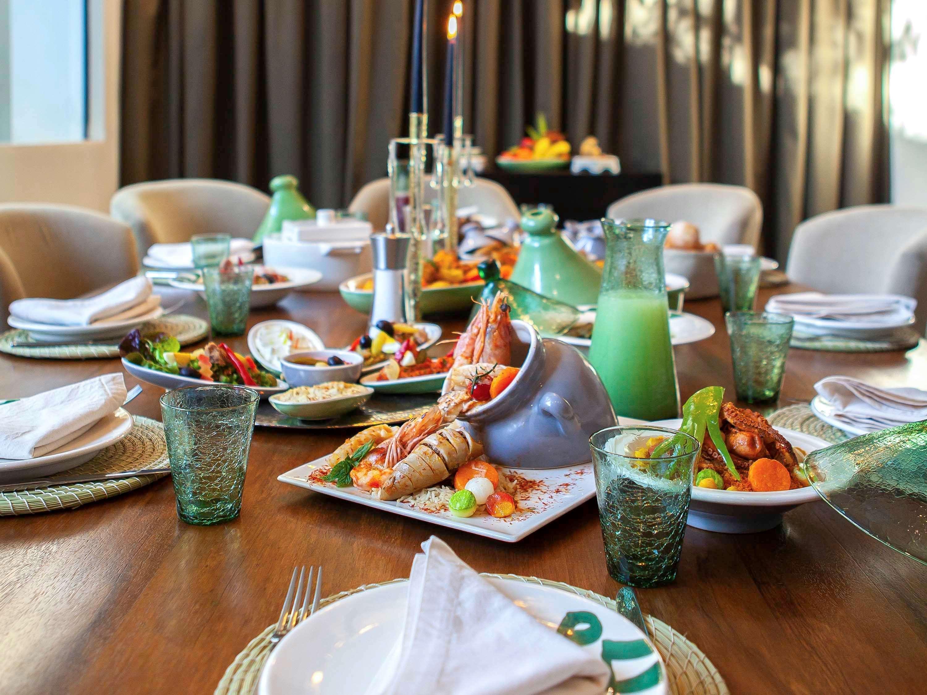 Moevenpick Hotel Gammarth Tunis Ла-Марса Экстерьер фото